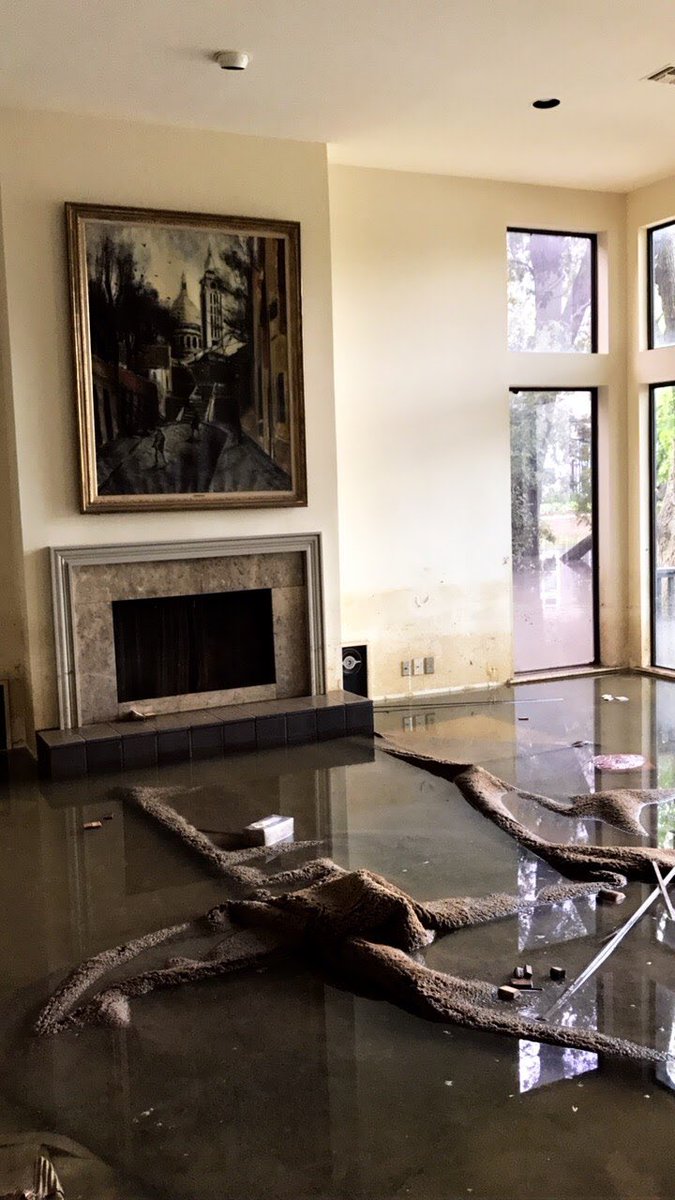 Looking through our crews' 360 footage. Human spirit lives in Houston. <a href="/StoryUpStudios/">StoryUP Studios</a> <a href="/thrill_box/">Thrill Box</a> <a href="/RussellVargo/">Russell Vargo</a> collab. #harveyrecovery