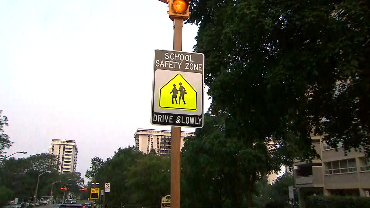 CP24's tweet image. Tory unveils new school safety zone as students head back to class
cp24.com/news/tory-unve…