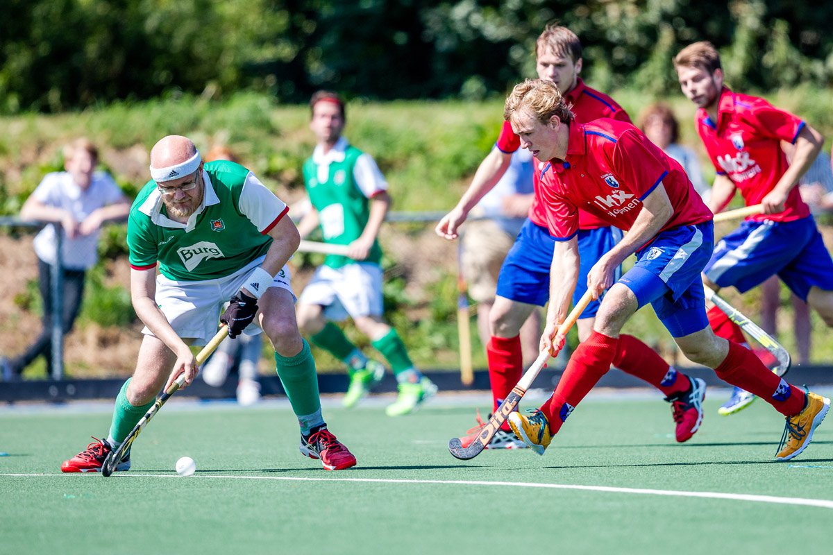 Yes! We gaan weer beginnen! In de komende maanden verschijnen er maar liefst 5 nieuwe hockeykranten. Lees verder op: hockeykrant.nl/we-gaan-weer-b…