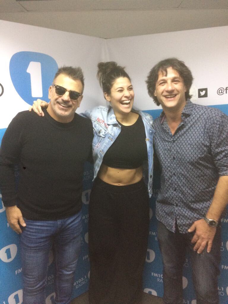 fermanciniok's tweet photo. La buena onda de #LosUnos todas las mañanas hasta el mediodía! Sintonizanos 103.1 @fmradiouno. No te lo pierdas 📻🎧 https://t.co/uh4So7etJn