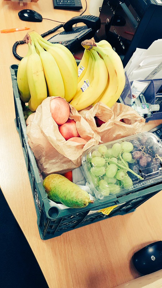 Tufcot's tweet photo. Tufcot are promoting healthy eating thanks to @thorpesfarmshop with our #healthyseptember #SheffieldIsSuper #whatagrapeday https://t.co/6SbrpxCNmE