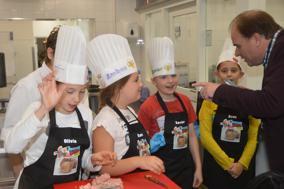 Keukenbazenverkiezing voor 10-12 jarigen is gestart. goo.gl/2kf2jo