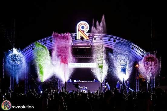 Raveolutionph's tweet image. Let the good times roll! &amp;lt;3 &amp;lt;3 &amp;lt;3 

#OneRhythmOneNation
#RaveolutionPH #UniteinColor
