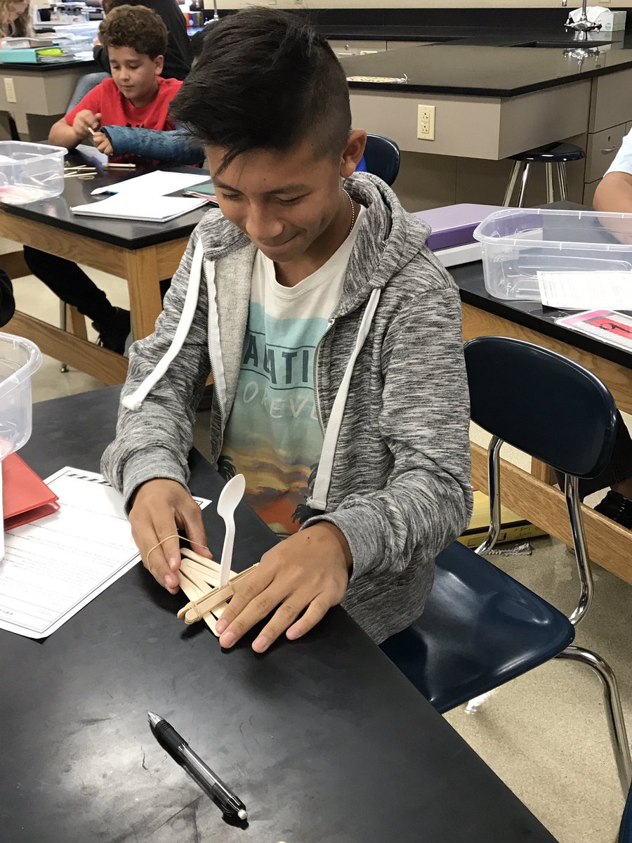 MsSouba's tweet photo. Working on marshmallow catapults. #glenviewEMSD #hawley #emsd37pride #encoreclass #marshmallowcatapult #STEMed https://t.co/MfBCkyAehw