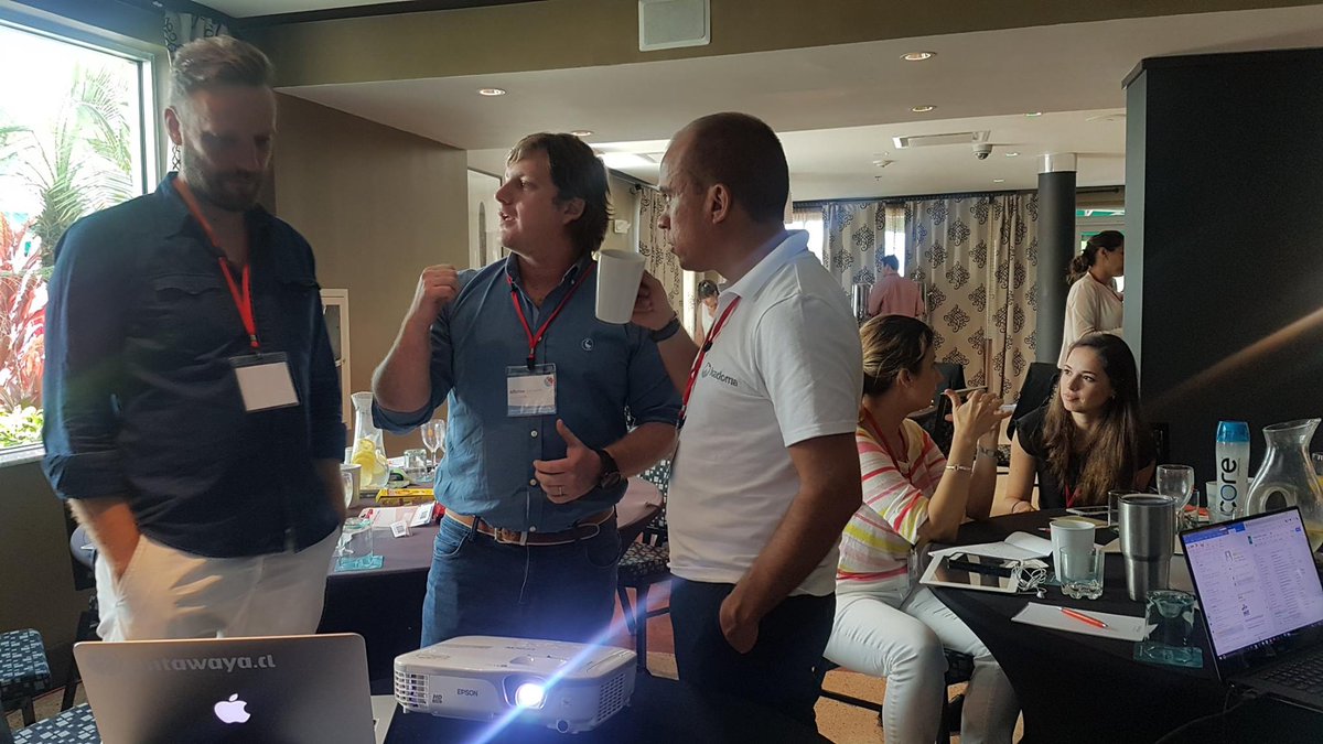 CatalystChile's tweet photo. Estuvimos en la convención de la zona americana de @catalystglobal impulsando el #teambuilding y las nuevas conversaciones entre los equipos https://t.co/V5951US7mP