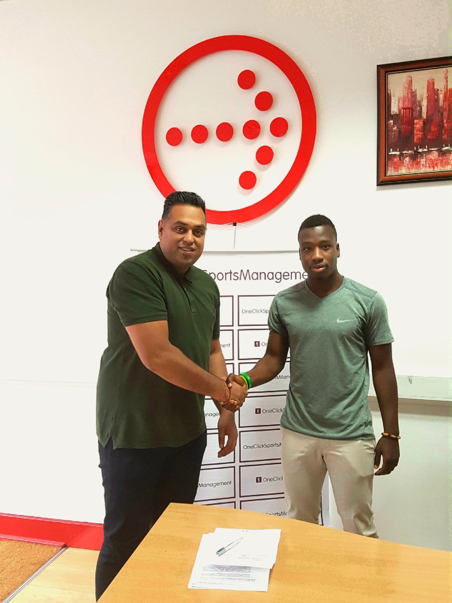 oneclicksportsm's tweet photo. Welcome to the #OneClick family Makeko who has come through the ranks @WillemII looking 2 make waves in #english game @priyesh_u80 #ocsm ☝️⚽ https://t.co/kuvBeypD4P