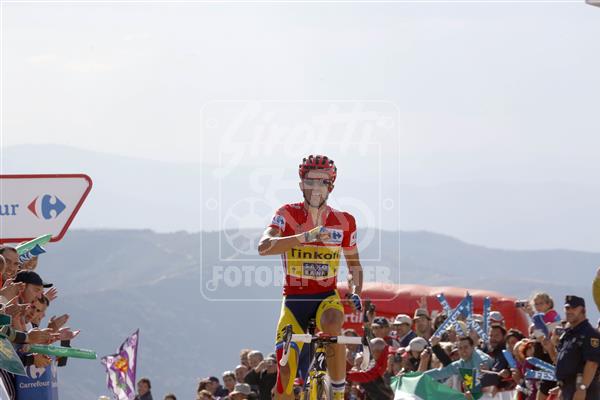 PhotoSirotti's tweet photo. 2014 - Vuelta a Espana

https://t.co/llOPv5sgFH
#LaVuelta #ContadorAlberto #cycling
https://t.co/MjD0RzUDu0 https://t.co/mqYAvM2eEc