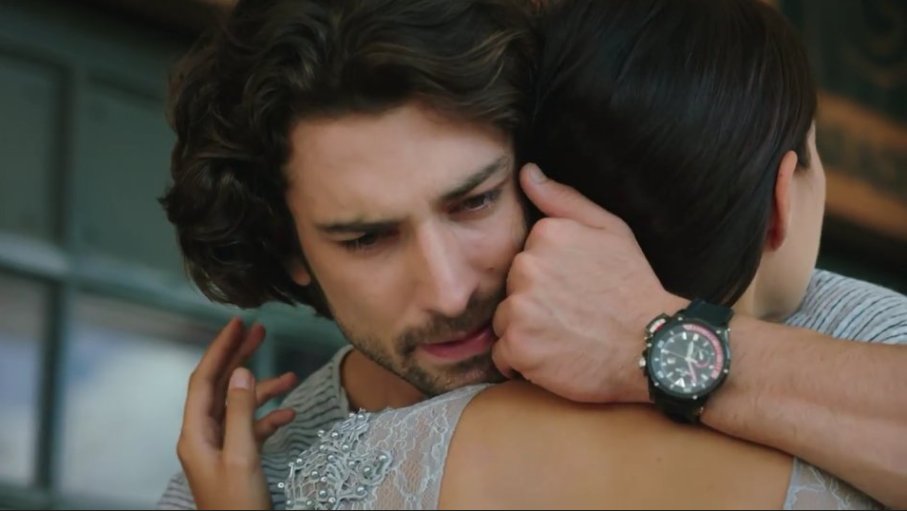 Hazan'ı kendinden koruman yetmez, kendini Hazandan koruyabilecek misin Sinan? Bu aşktan vazgeçme #Hazsin