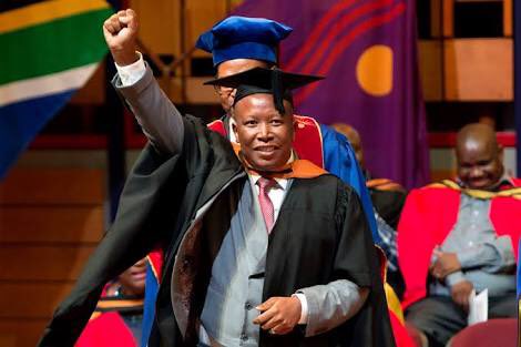 FloydShivambu's tweet photo. Che Guevara says "the first duty of a revolutionary is to be educated",&amp; CiC @Julius_S_Malema will collect his 2nddegree from UNISA 2morrow. https://t.co/dpykFReIER