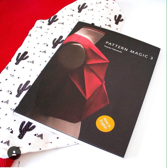 DIYwithManneken's tweet image. Buscando el momento para ojear el libro! #patternmagic