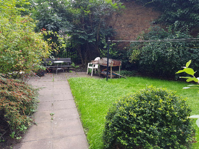 SutherlandManag's tweet image. This Easter Rd 1-bed rental flat is a gem. Contact us for more details. sutherlandmanagement.co.uk/properties/bot…