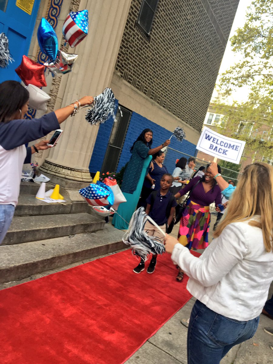 Deana_Gamble's tweet photo. Energizing red carpet welcome at E.M. Stanton Elem. Even a future Stanton student joined to wish #PHLed scholars a wonderful #FirstDayPHL https://t.co/8En8GtRRc1