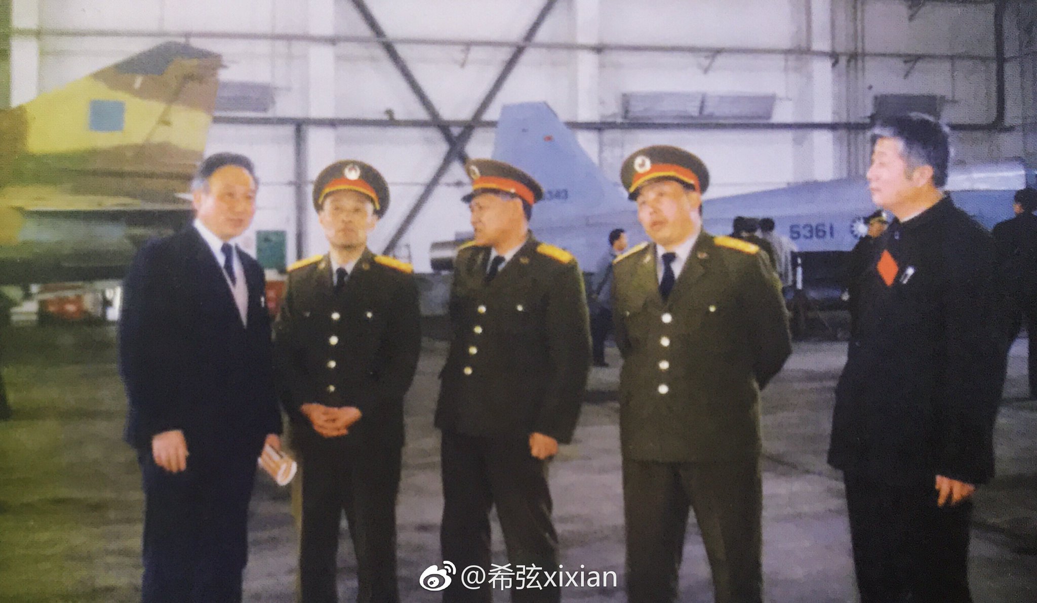 DI9wCttUMAA6j9r.jpg:large