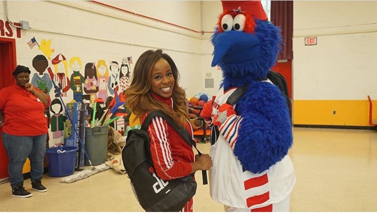 Wizardsdancers's tweet photo. Happy first day of school to the DMV! ❤️💙📚📝 https://t.co/7LN6C77Mg6