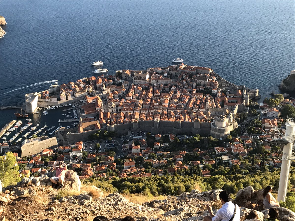 timchasefitness's tweet photo. Mount Srd in Dubrovnik βοΈππ·
#Croatia #dubrovnik #mountsrd https://t.co/z1jZPVtGtS