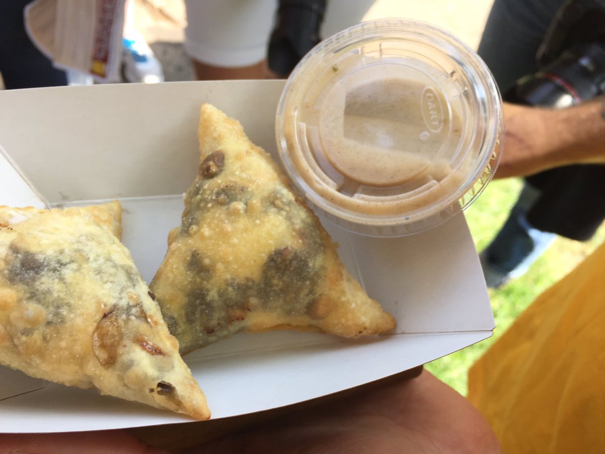 heavytable's tweet photo. Samosas smores with chai dipping sauce at Hot Indian Foods - best smore variant at the Fair, possibly ever? https://t.co/iJZiS0p69a