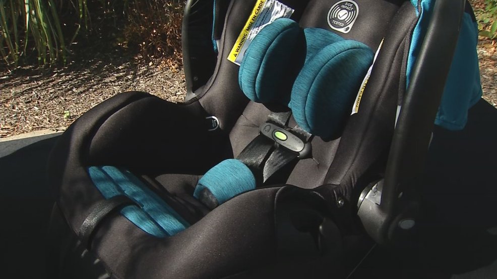 dayton247now's tweet image. . @ChristianFOX45 talks with @EvenfloBaby about #SensorSafe technology on carseat so kids aren't left in the car. bit.ly/2xgd623