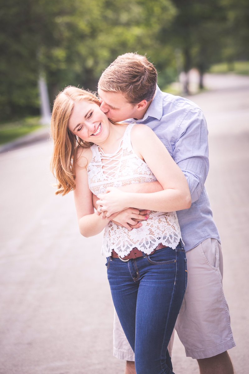 A_D_Photo's tweet photo. The weather is still perfect for late summer portraits!  Book today! https://t.co/MoN7UrSpeA