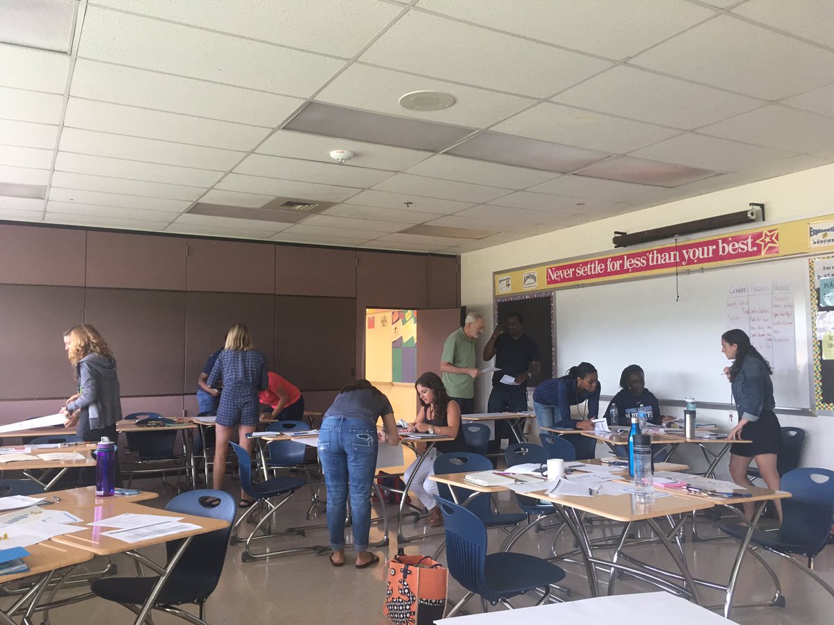 SpringbrookMath's tweet photo. Math teachers ranked, then self grouped, to chose their interest in learning aspects of differentiation. Now create a product to share out! https://t.co/jKkqCoXP4Q