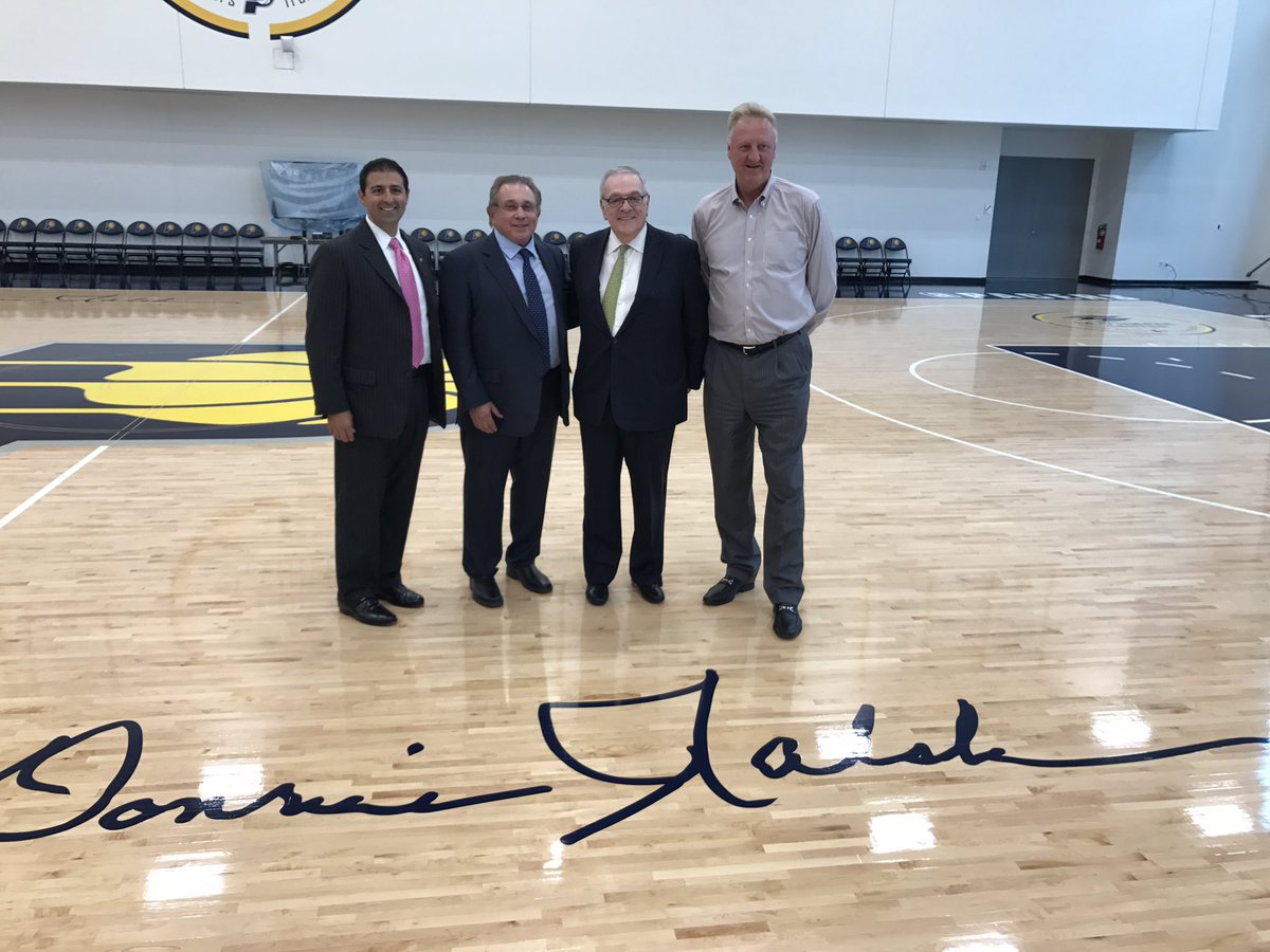 Pacers's tweet photo. Two courts inside our new training facility, St. Vincent Center: Bobby "Slick" Leonard Court &amp; Donnie Walsh Court https://t.co/VyOC16KP3R