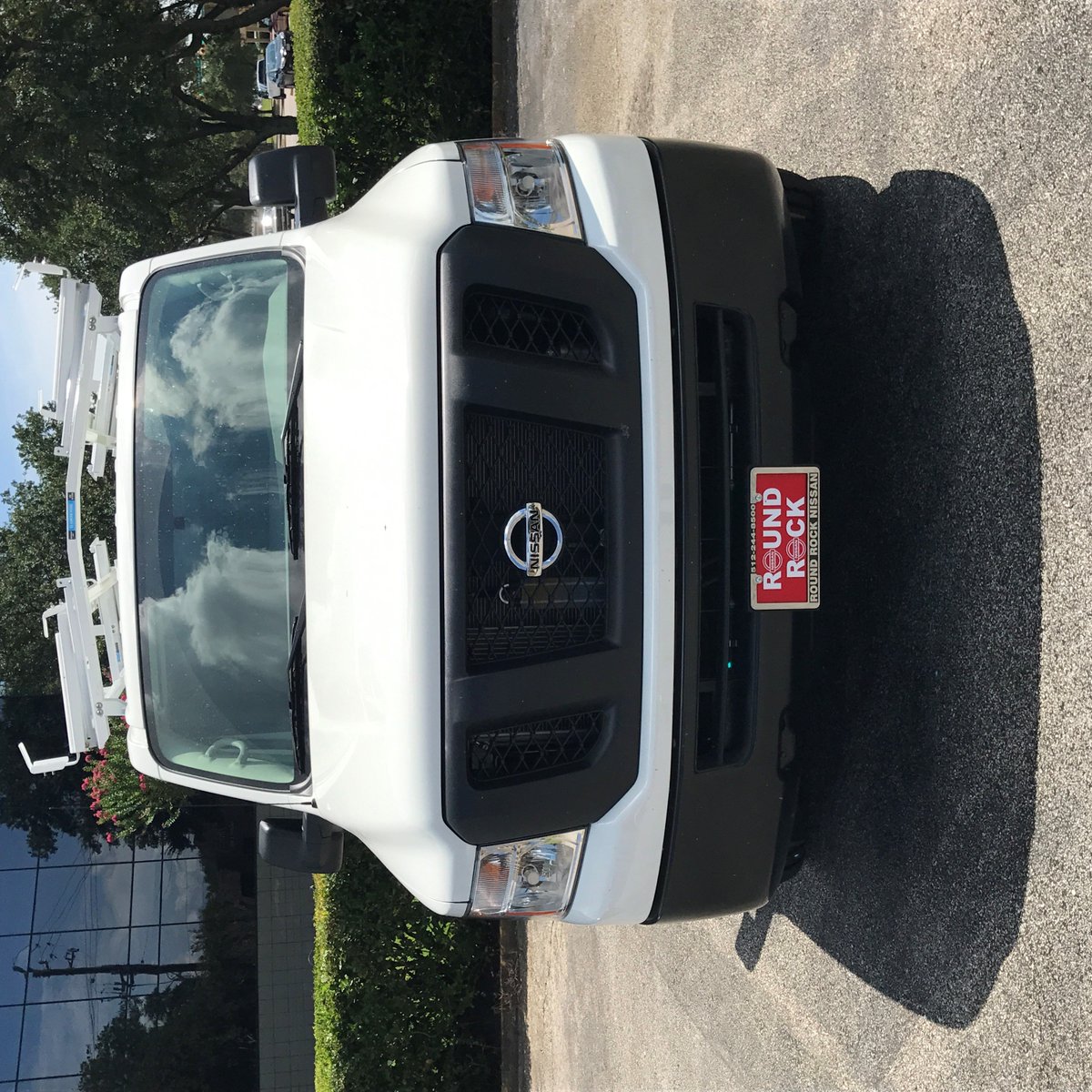 NatLightExp's tweet image. Our new installation van is in! #solatube #daylightingsystems #natuarlightingexperts #Howcanwebrightenyourday