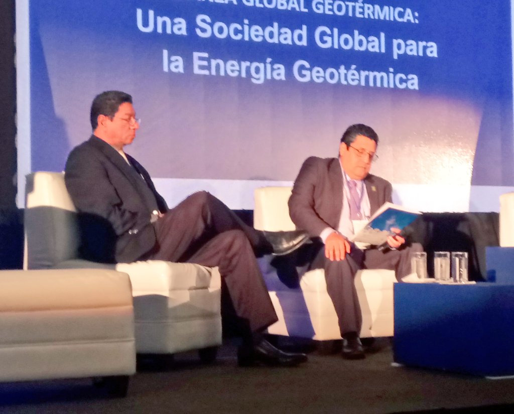 Com_industria tweet picture