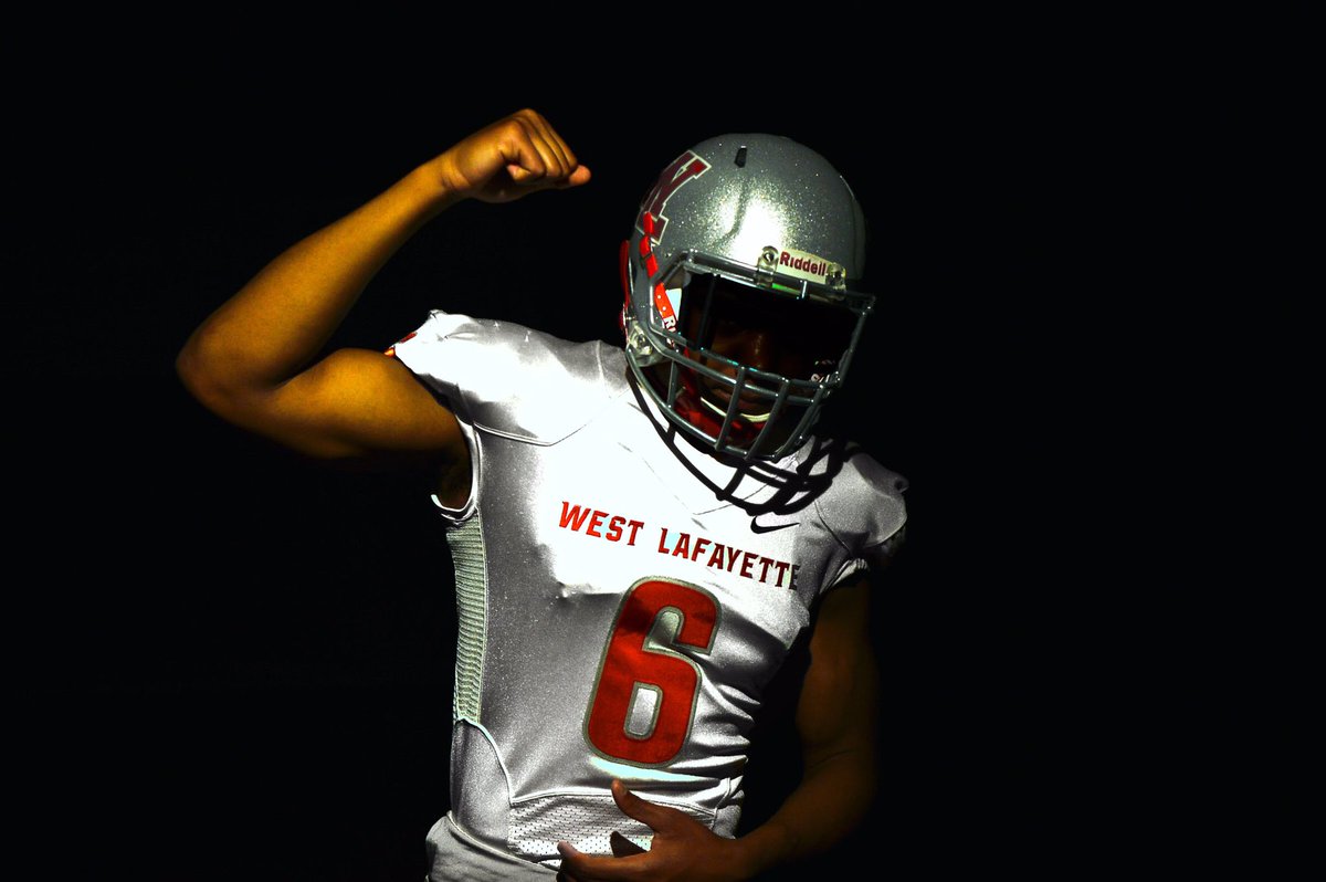 WL Football tweet media