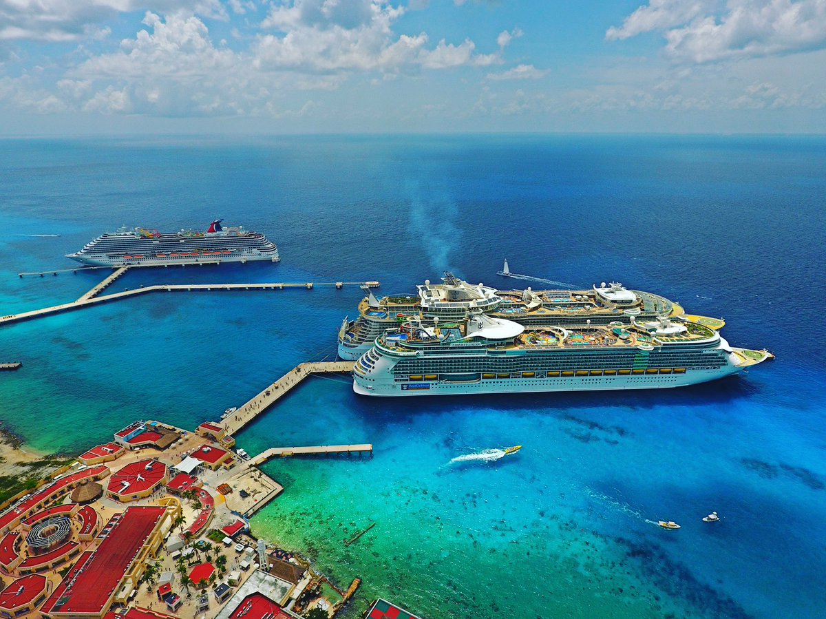 APIQROO's tweet photo. Cozumel, el puerto de cruceros #1, obtiene reconocimiento Best Western Caribbean &amp; Riviera Maya Cruise Destination #MásyMejoresOportunidades https://t.co/eDtqq9A4Yf