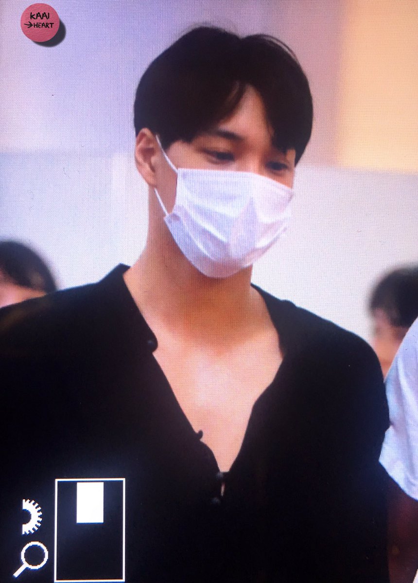 EXOKAIMAMA's tweet photo. [Preview] 170824 KAI @ HND Airport
©bearbrownie, KAAIHEART
เดินทางถึงญี่ปุ่นอย่างปลอดภัยแล้วค่ะ 🐻❤🛬 https://t.co/gIirPOwAS0