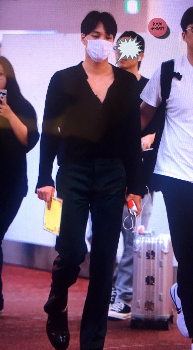 EXOKAIMAMA's tweet photo. [Preview] 170824 KAI @ HND Airport
©bearbrownie, KAAIHEART
เดินทางถึงญี่ปุ่นอย่างปลอดภัยแล้วค่ะ 🐻❤🛬 https://t.co/gIirPOwAS0