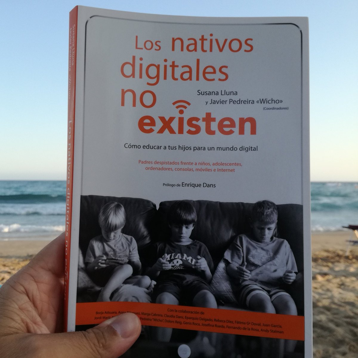 Los #nativosdigitales no existen, leído, disfrutado y aprehendido en menos de 24h ow.ly/kSSD30eEg0b #gracias <a href="/susanalluna/">Susana Lluna</a> <a href="/wicho/">Wicho</a>