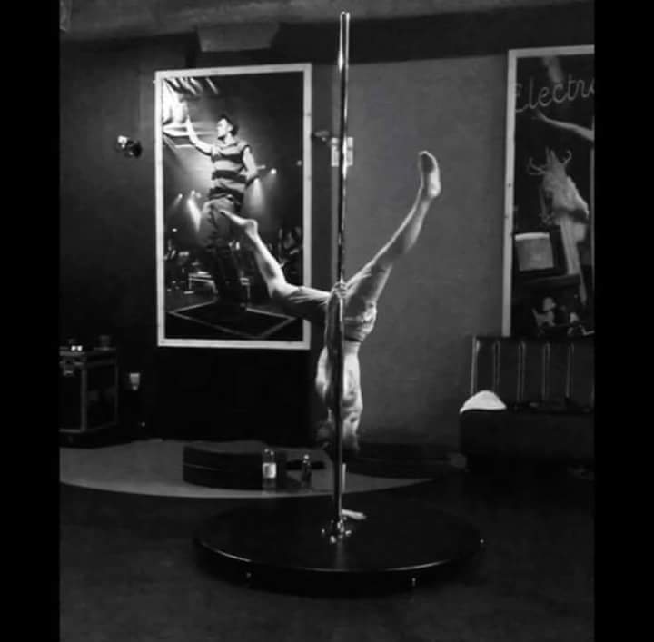UCLanPole's tweet photo. Welcome our new Treasurer, Matty! Proving to us all that pole isn't just for ladies!
https://t.co/NvnAkpGpzO https://t.co/GRfZWlCPbh