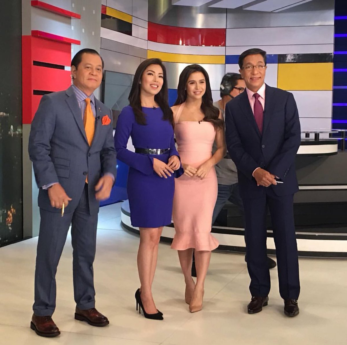 yassifiedPH's tweet photo. @TVPatrol @ELLAtagaca @Yassizzle The lovely Star Patroller with Ms.Zen Hernandez, Noli De Castro and Ted Failon #YassiOnStarPartol https://t.co/AnBYXFg01S