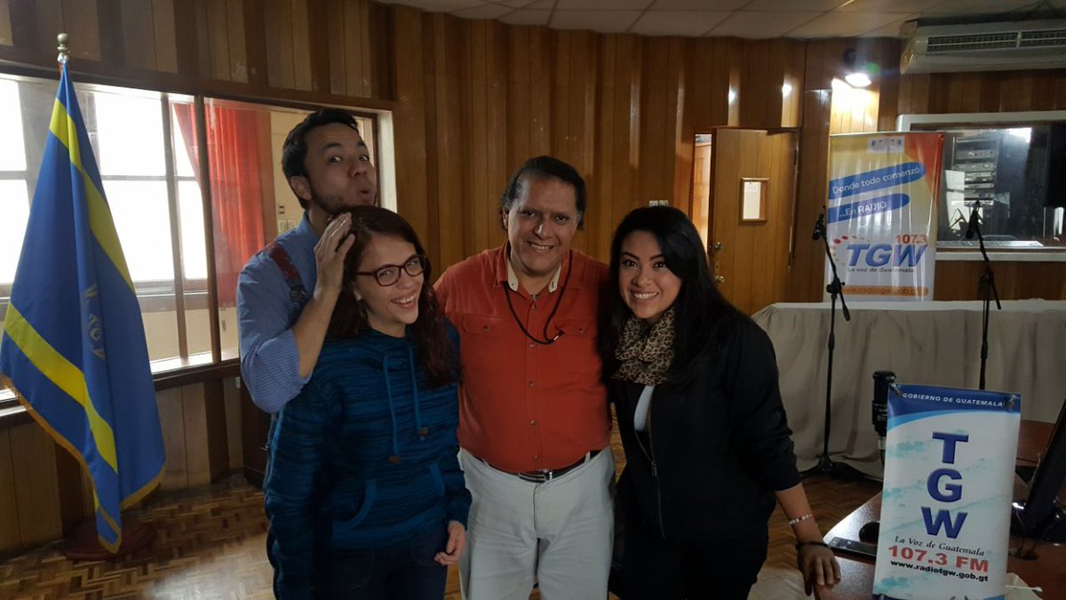 AlquimiaEscena's tweet photo. Andamos en TGW compartiendo con Josue Morales, riéndonos un poquito y hablando del show de Hoy con #ErickBarrondo #EchandoPunta https://t.co/mrftQWGxRS