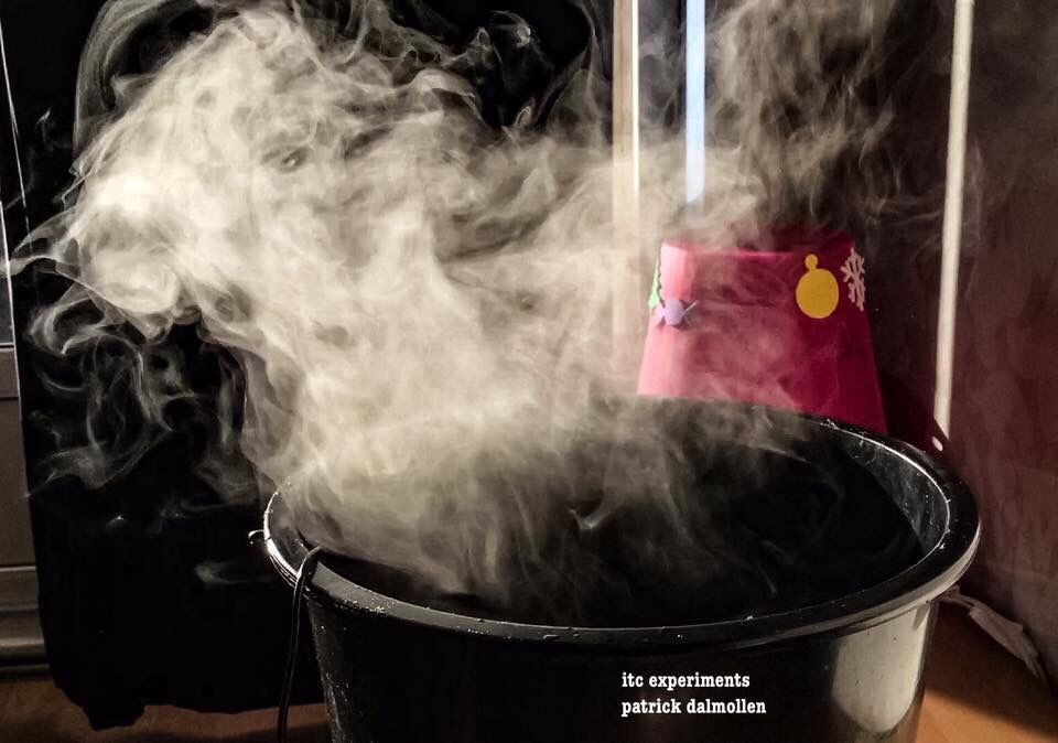P_Dalmollen's tweet photo. Instrumental Trans Communication Humidifier methods and direct sunlight https://t.co/idCJeoPEVG