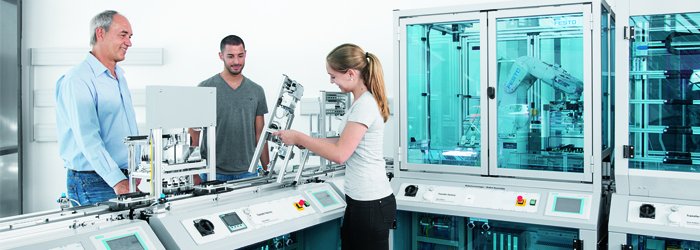Kom 5 september naar de kennisdag voor de productiebranche. Leer meer over vPlan i.c.m. @ExactOnline. Meld je aan op bit.ly/2g8gpUL