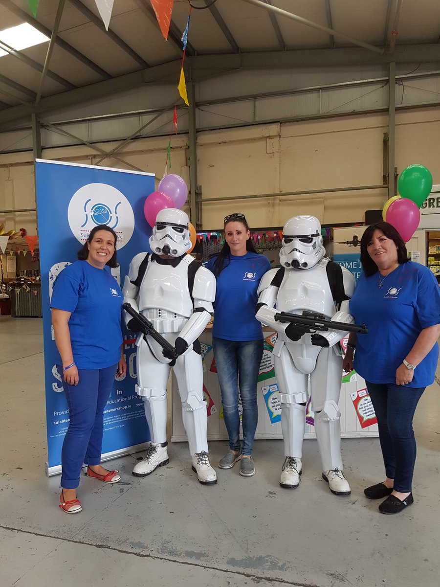 PaulalLawlor's tweet photo. With the storm troopers at the launch of the sos National Tea Break #SOSCommuniTea in the Green Door Market @SuicideorSurviv @PaulalLawlor https://t.co/ORUTqQNYhy