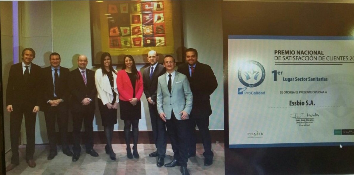 Claudio_GJ's tweet photo. ✔Feliz recibiendo el premio #ProCalidad @essbio la mejor empresa del Sector Sanitario en Chile.⤵⤵
#Concepcion #Chile https://t.co/2rI93lKTF6