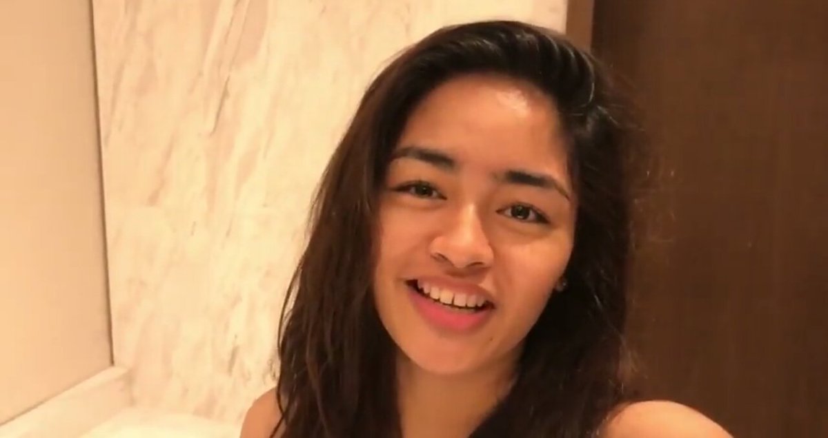 notchai__'s tweet photo. She woke up like this. 
Ang unfair ng buhay!!!!!! Kainis ka din minsan @notvivoree ! 

VIVOREE StaycationVlog https://t.co/mfmMcn1KtU