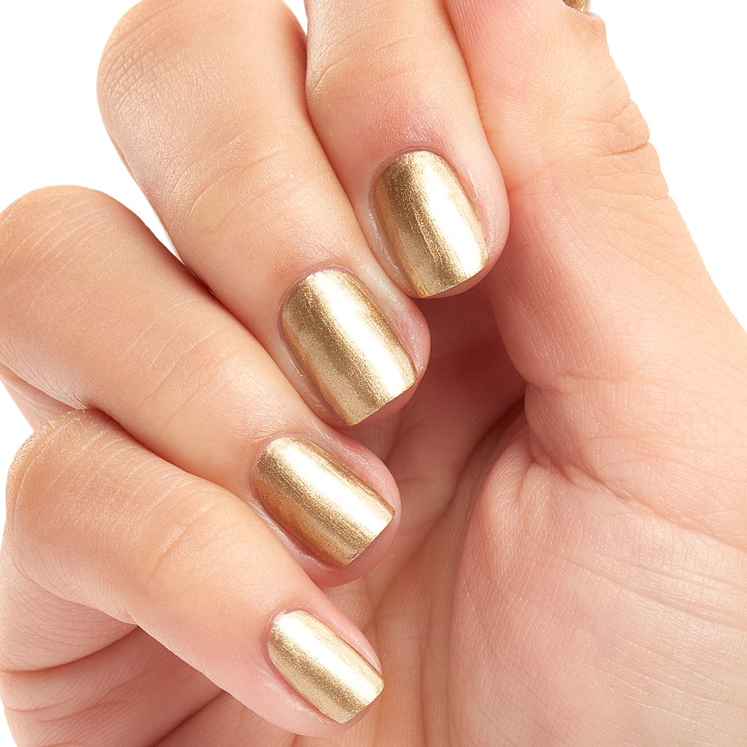 ChinaGlaze's tweet photo. Best Ponies Forever // A soft gold chrome that adds the "hip" to Friendship! ✨⭐️✨ 

#CGxMLP is available at @sallybeauty. https://t.co/R9iHe1sVRp