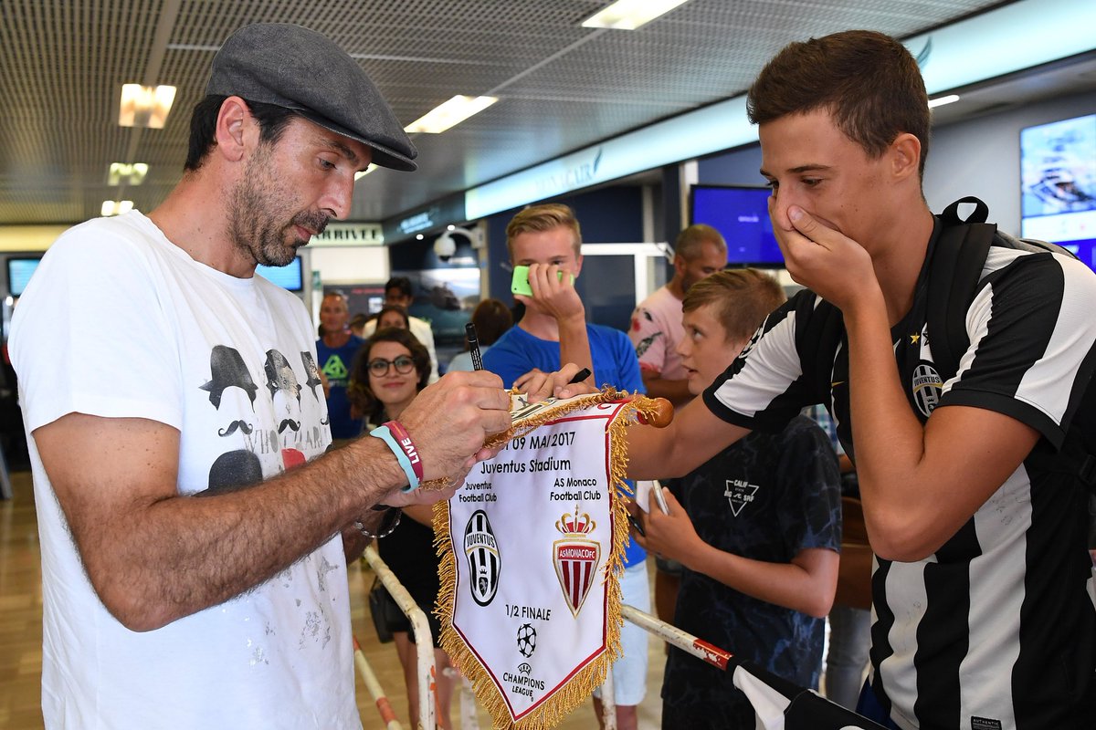 Полуфинал лиги чемпионов. Полуфиналы лч картинка. Final clubs. Alina harnasko clubs 2021. Harvard club plans.