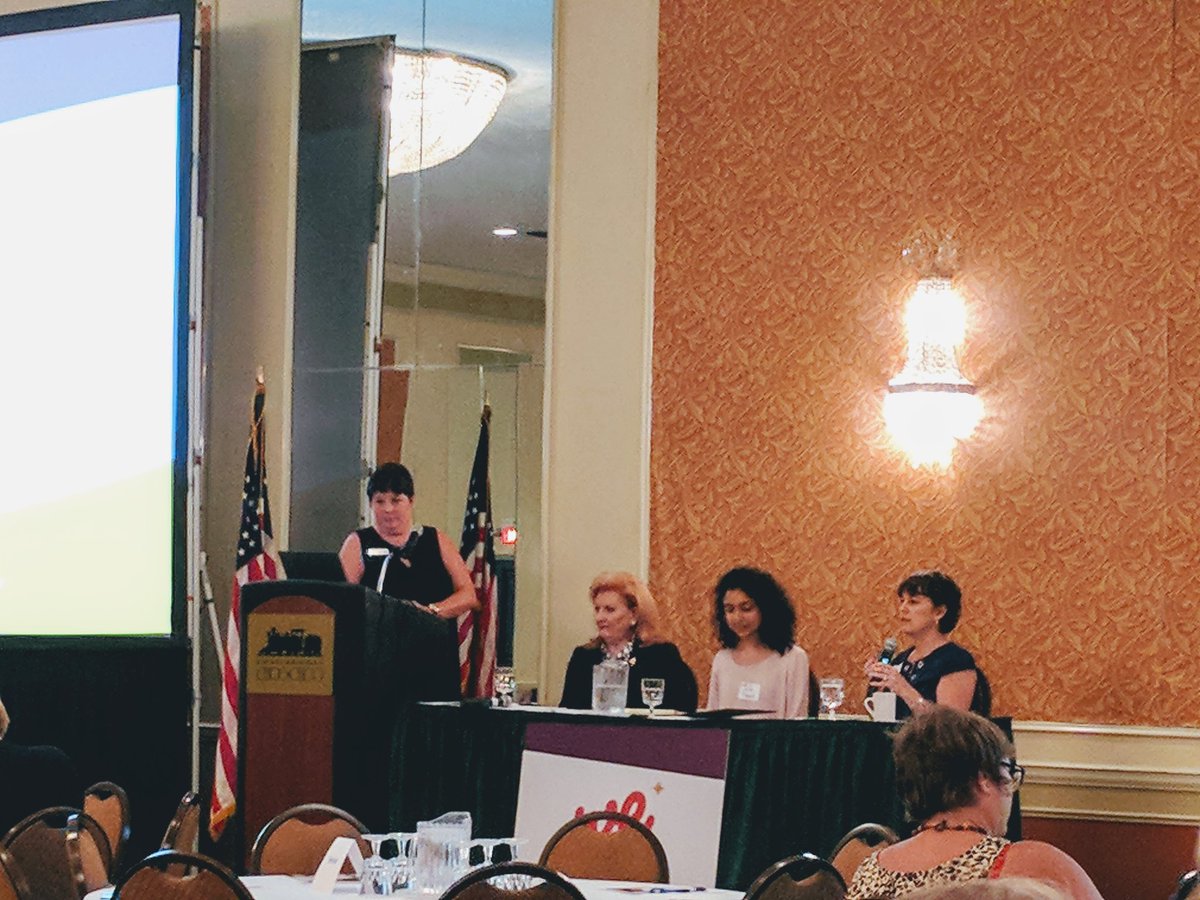 INCubatorCHA's tweet photo. The WE Symposium is rocking with great women, including our social media guru Lisa Brown @3E_Lisa! @WEChattanooga #werockcha https://t.co/K38m3ZBmQw