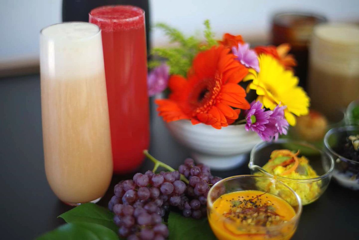 CorinthHouse's tweet photo. It's not too late! We still have tickets #SundayBrunch #event #LosAngeles #plantbased #finedining #Vegan #PopUp https://t.co/9XzhT892mk https://t.co/ePAyqelTcC