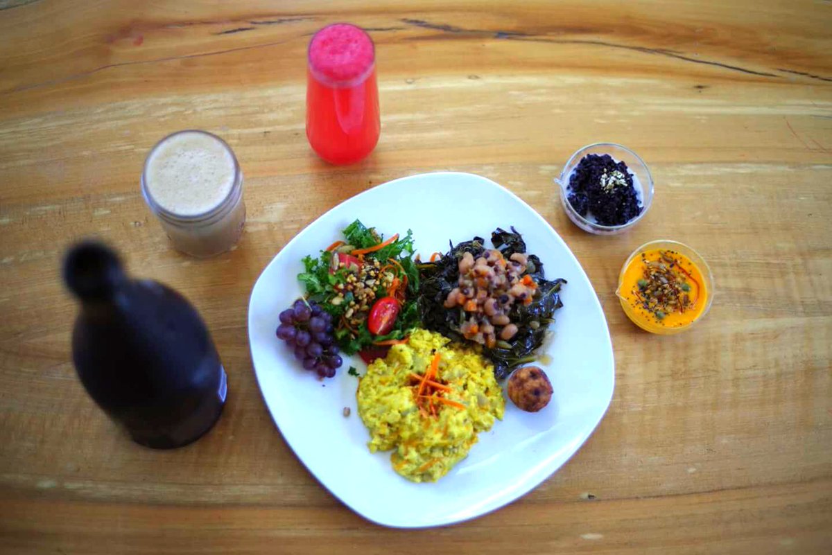 CorinthHouse's tweet photo. It's not too late! We still have tickets #SundayBrunch #event #LosAngeles #plantbased #finedining #Vegan #PopUp https://t.co/9XzhT892mk https://t.co/ePAyqelTcC
