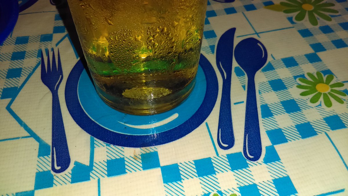 DRAKERS46's tweet photo. #UnChavoRucoRomántico invita una buena cena !! #Ajuaaaa #RF46 https://t.co/qDUQV4wePk
