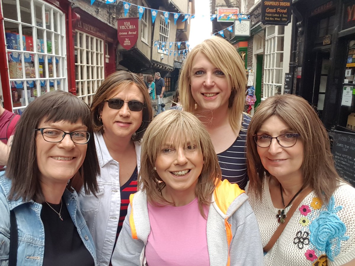 TransKatrina's tweet photo. A little visit to The Shambles in York 😊😊 https://t.co/iSljt3BqSS
