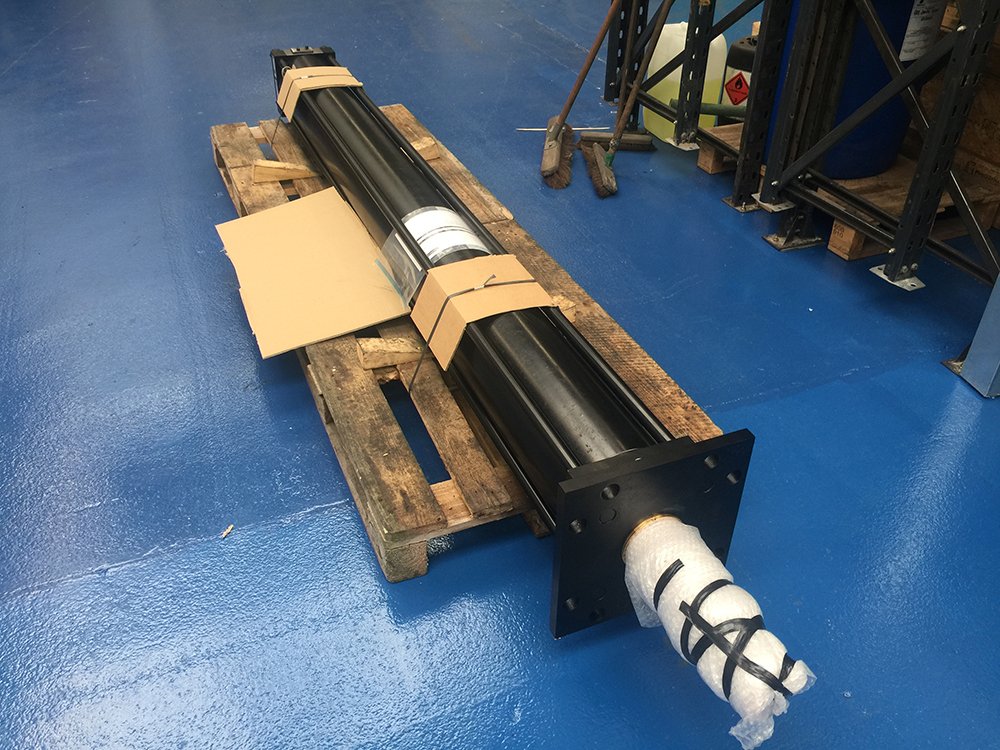 TidycoLtd's tweet photo. #PneumaticPower | #Heavy #Duty #Cylinder | #AssetManaged | #SprayPainted |#Ready for #Shipping https://t.co/Idp2F4I2Kv
