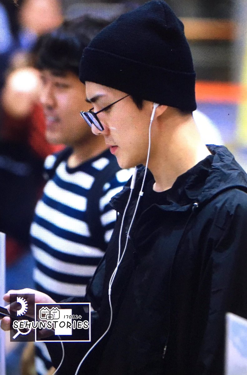 sehunstories's tweet photo. #세훈 170824 https://t.co/iNsN0Ownul