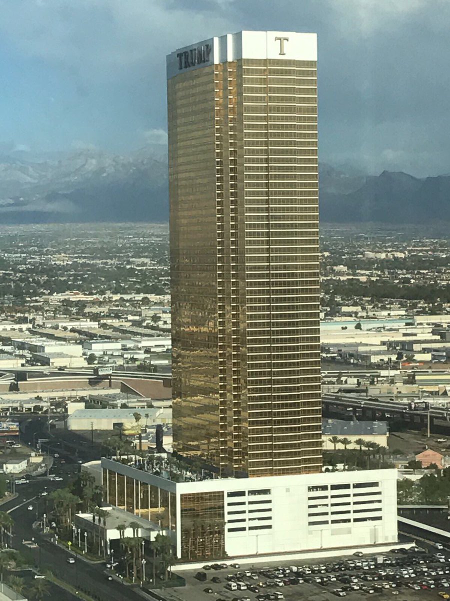 RickyonGuitar's tweet photo. #LasVegas #WynnHotel #AlreadyUp #View https://t.co/biFmfdVWLT
