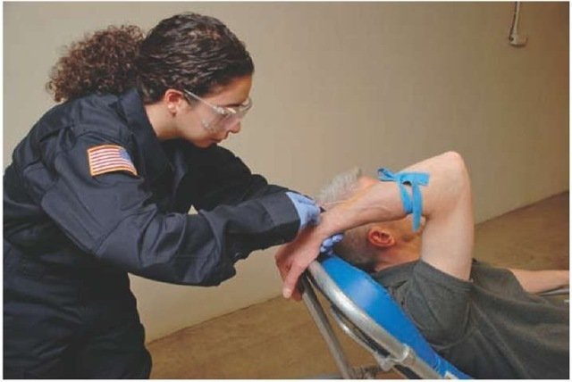 Clinical_Queen's tweet photo. "Intravenous Access (Clinical Essentials)"
https://t.co/b7CXs1jXZg

#Nursing #NursingSchool #Clinical_Queen #RN #IVSkills #Medicine #Nurse https://t.co/oubcvcoXnH